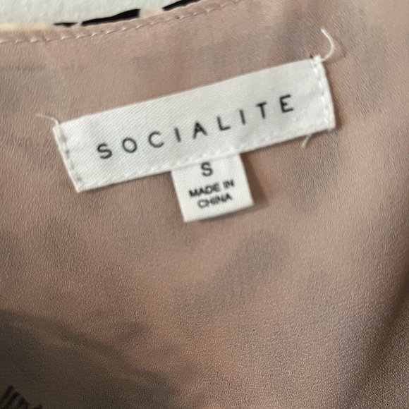 Eyelash lace camisole - Picture 3 of 5